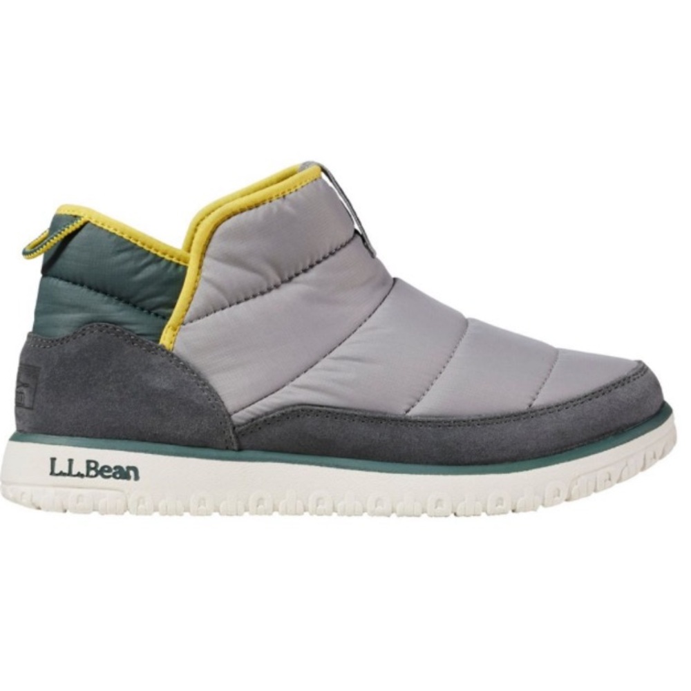 LL Bean Womens Mountain Classic Quilted Booties Sz 8